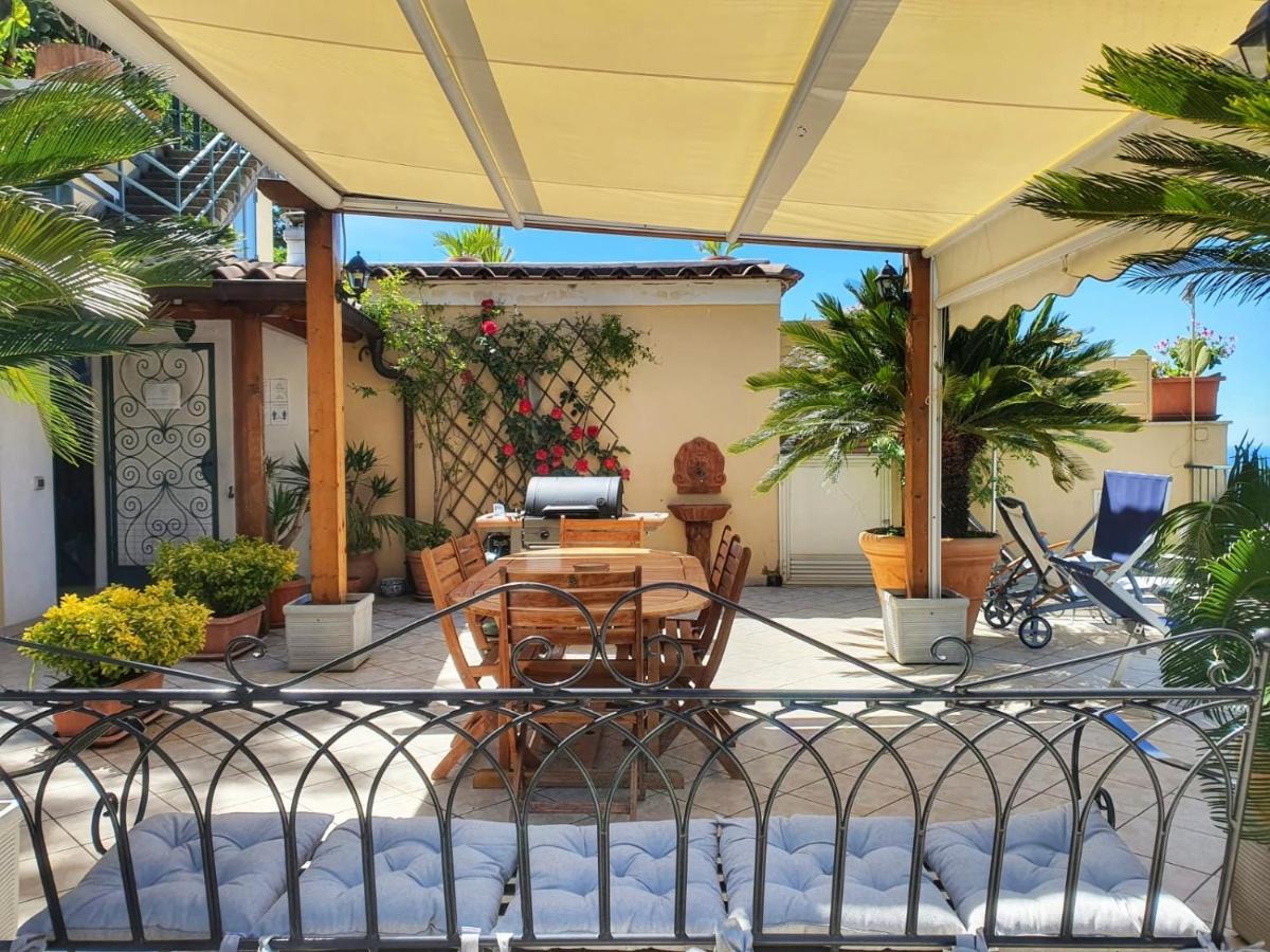 Casa Monticello Apartment Positano Luaran gambar